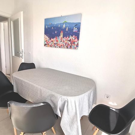 Apt White Idyll, 3 Bedrooms, 3 Bathrooms, Terrace Apt Promajna Luaran gambar