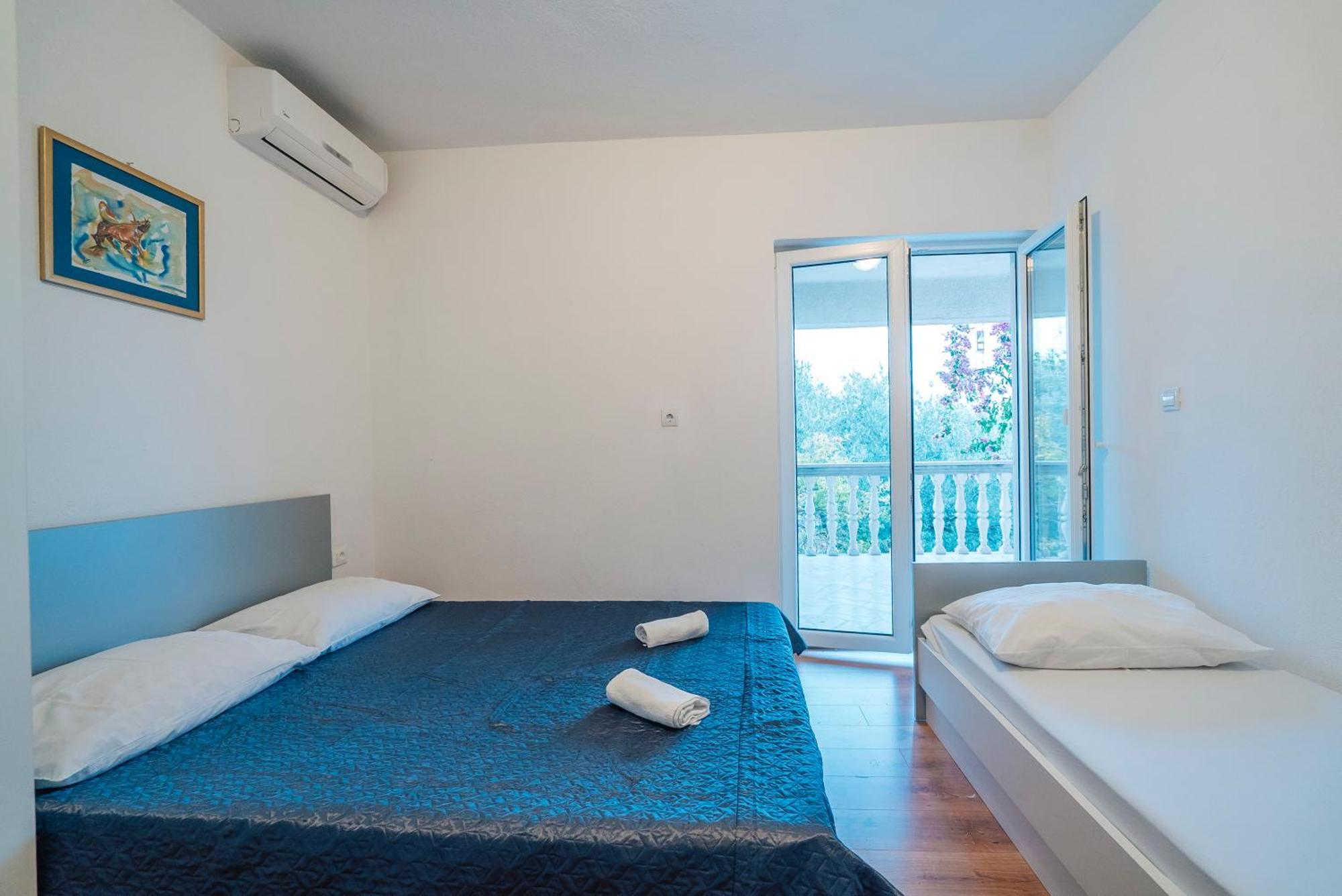 Apt White Idyll, 3 Bedrooms, 3 Bathrooms, Terrace Apt Promajna Luaran gambar