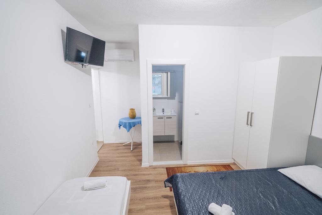 Apt White Idyll, 3 Bedrooms, 3 Bathrooms, Terrace Apt Promajna Luaran gambar